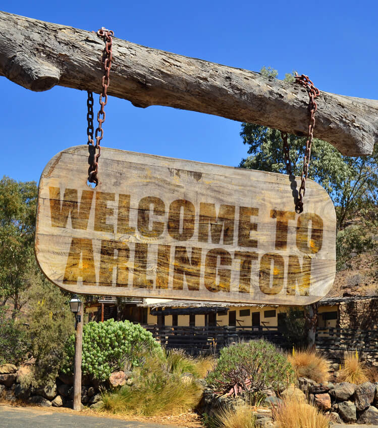 Welcome to Arlington sign